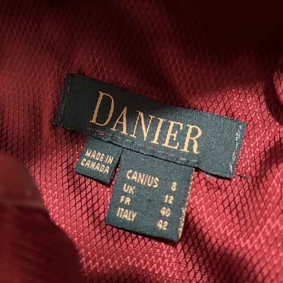 Danier maroon red suede leather dress size 8 - Picture 4 of 4